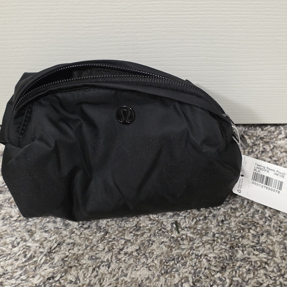 lululemon athletica Men's Black Belt Bag
